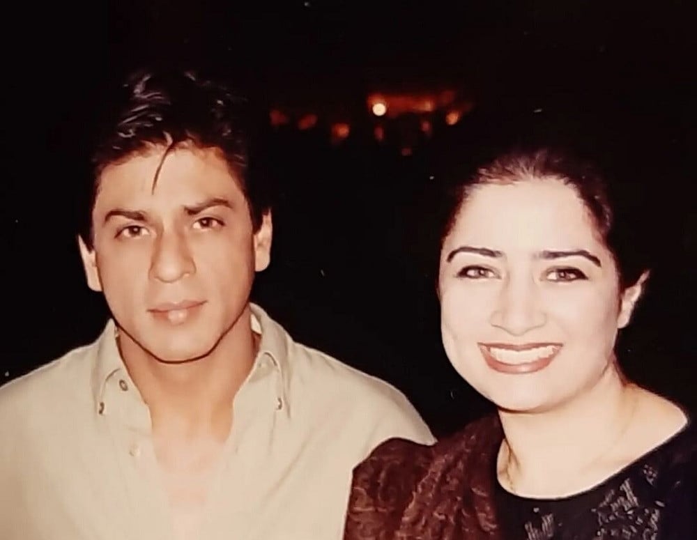 Humble And Polite Atiqa Odho Praises SRK For Keeping In Touch With His Peshawar Roots 28188