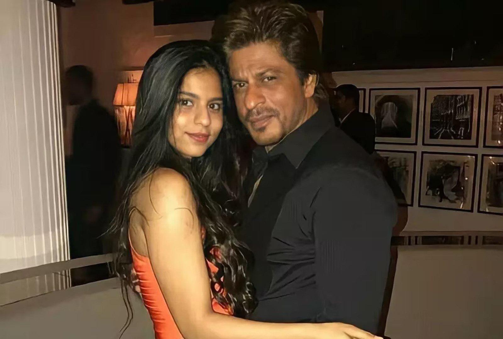 Suhana To Reportedly Star Alongside Shah Rukh In INR2 Billion Action Film 49114