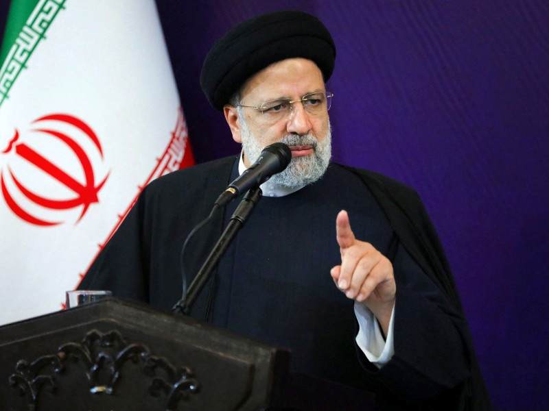 Iranian Presidents Visit On Track Despite Regional Tensions 49247