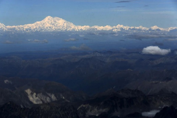 Canadian Climber Critically Injured In 1000foot Fall On Denali 569