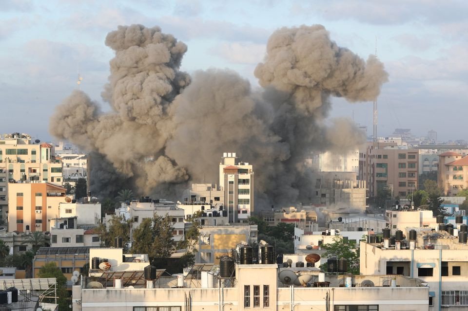 IsraelGaza Violence Shows Few Signs Of Slowing As Global Diplomacy Ramps Up 59