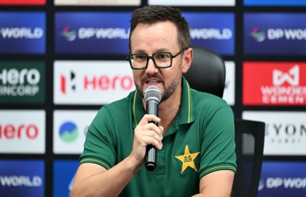 Hesson Calls Indias Snub Of Pakistan Handshake Disappointing 73466