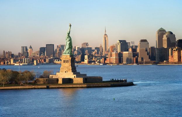 Zoya Nasir Wows New York City With Her Dance Moves 73753