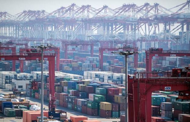 Pakistans Trade Deficit Rises 33 In Q1 Of FY25 73815