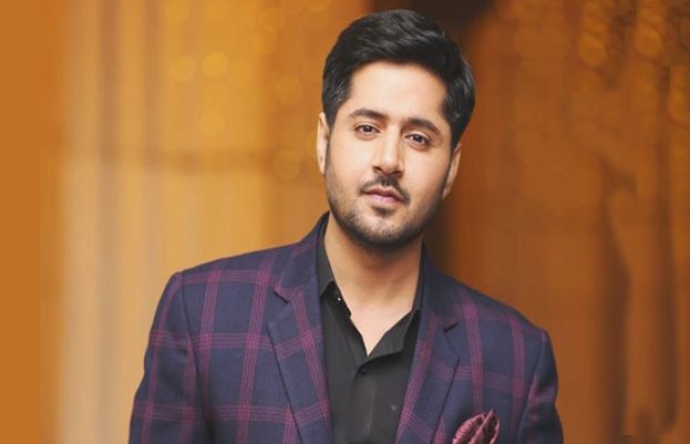Kinza Hashmi Spotted Enjoying Quality Time With Imran Ashraf Awan 73932