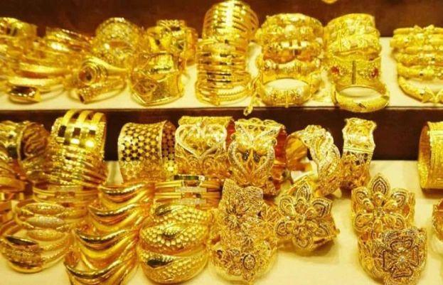 Gold Price Hits Record High Of Rs428200 Per Tola In Pakistan 73978