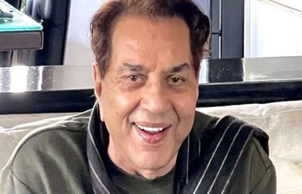 Bollywood Icon Dharmendra Admitted To Hospital Fans Anxiously Await Updates 74212