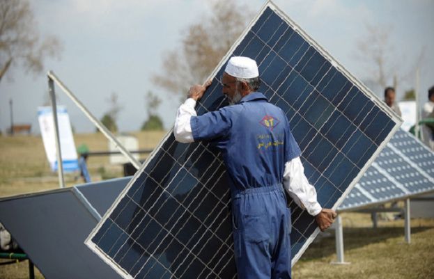 Pakistan Sees Remarkable Growth In Solar Energy Net Metering Output Surges 74317