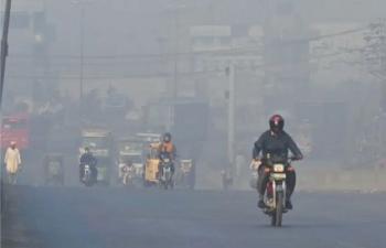 Smog Covers Punjab Lahore And Bahawalpur Face Severe Pollution 74351