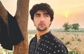 Actors Khaqan Shahnawaz And Sabeena Syed Announce Engagement 74666