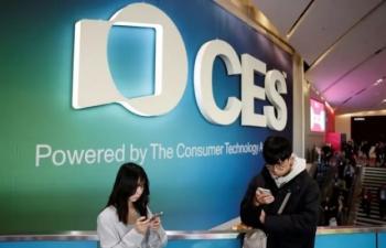 Lenovo Unveils AI Agent To Bridge PCs Phones And Wearables At CES 75039