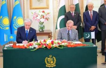 Pakistan And Kazakhstan Set 1bn Trade Target 75389