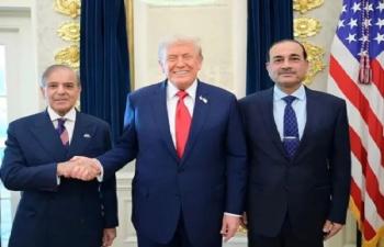 Trump Hails PM Shehbaz Tough Fighter CDF Munir At Inaugural Board Of Peace Meeting 75592