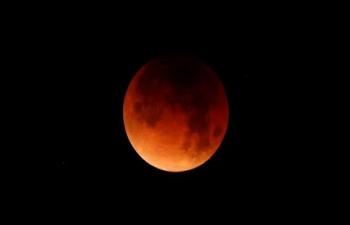 Pakistan To Witness Blood Moon During Total Lunar Eclipse Today 75751