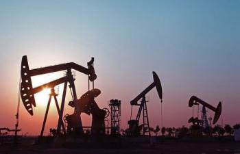 Oil Rises Slightly While Stock Show Mixed Performance Amid Conflicting Signals On Talks 76023