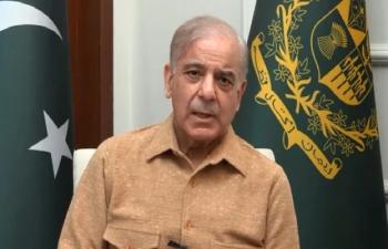 PM Shehbaz Reduces Petrol Price To Rs378 Per Litre 76120