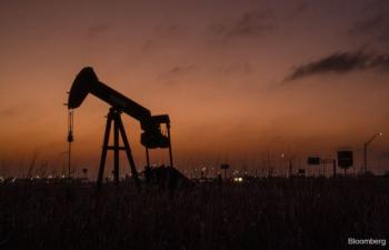 Stocks Swing As Oil Edges Higher Amid Stalled Iran Peace Talks 76390