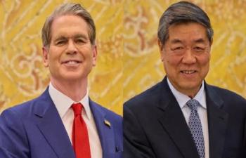 US Treasurys Bessent Chinas He Hold Talks In South Korea Ahead Of TrumpXi Summit 76468