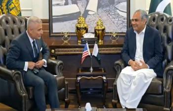 Interior Minister US Assistant Secretary Discuss Bilateral Ties 76483