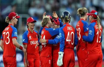 Women T20 WC England Defeat South Africa In 2nd Semifinal 76707